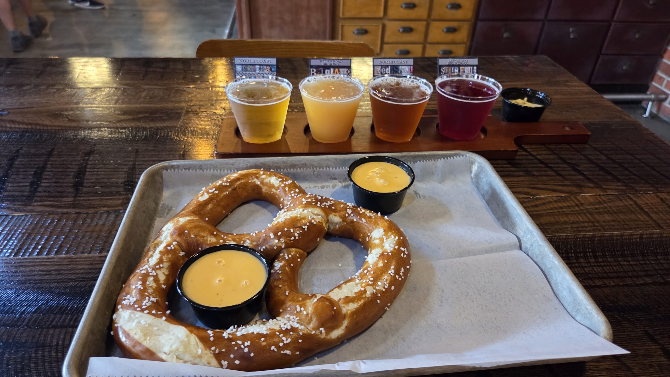 Where to Eat at Hollywood Studios When You Want a Break